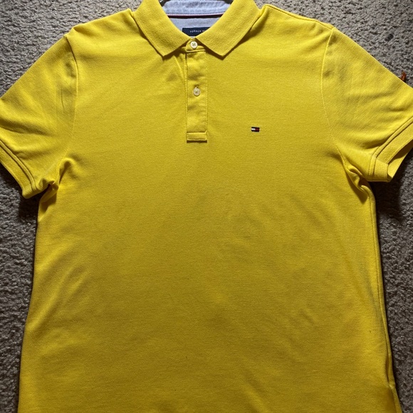 Tommy Hilfiger polo shirt yellow size medium - Picture 1 of 3
